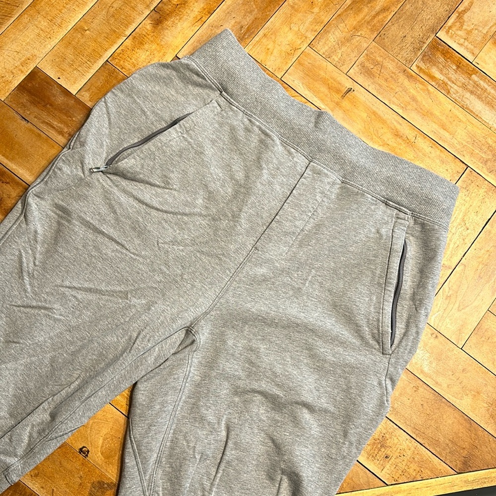 Lululemon mens medium sweatpants